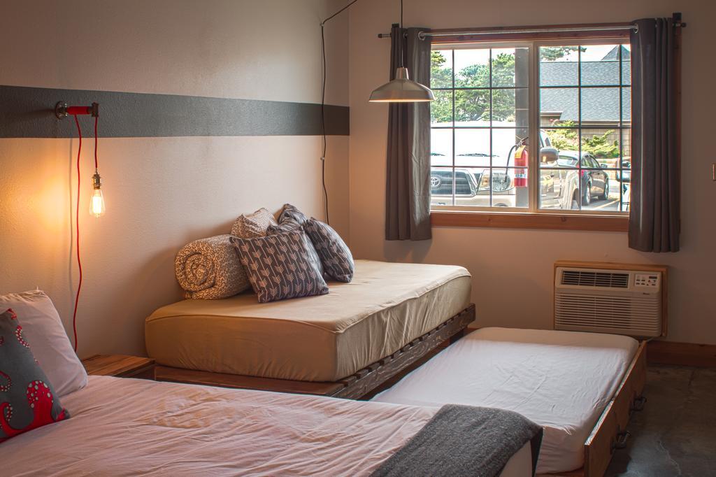 Ashore Hotel Сийсайд Стая снимка